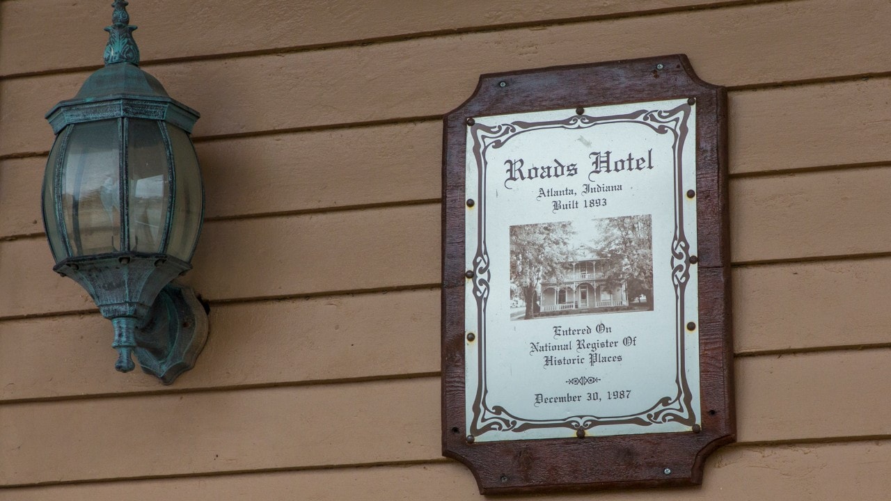 People at the Roads Hotel have noted apparitions, flickering lights and doors that open at will.