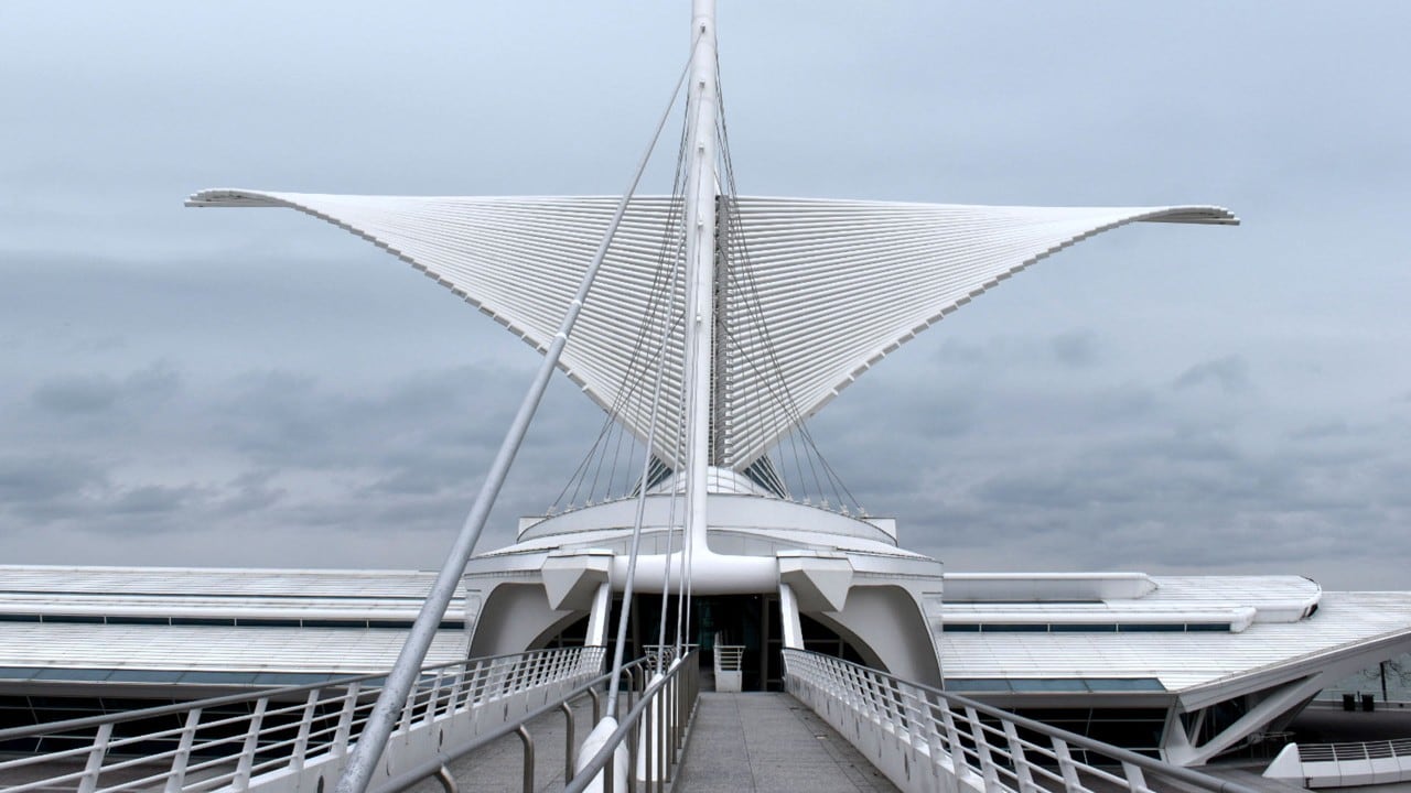 The Milwaukee Art Museum is designed to look like the prow of a ship, which is fitting because it sits on the shore of Lake Michigan.