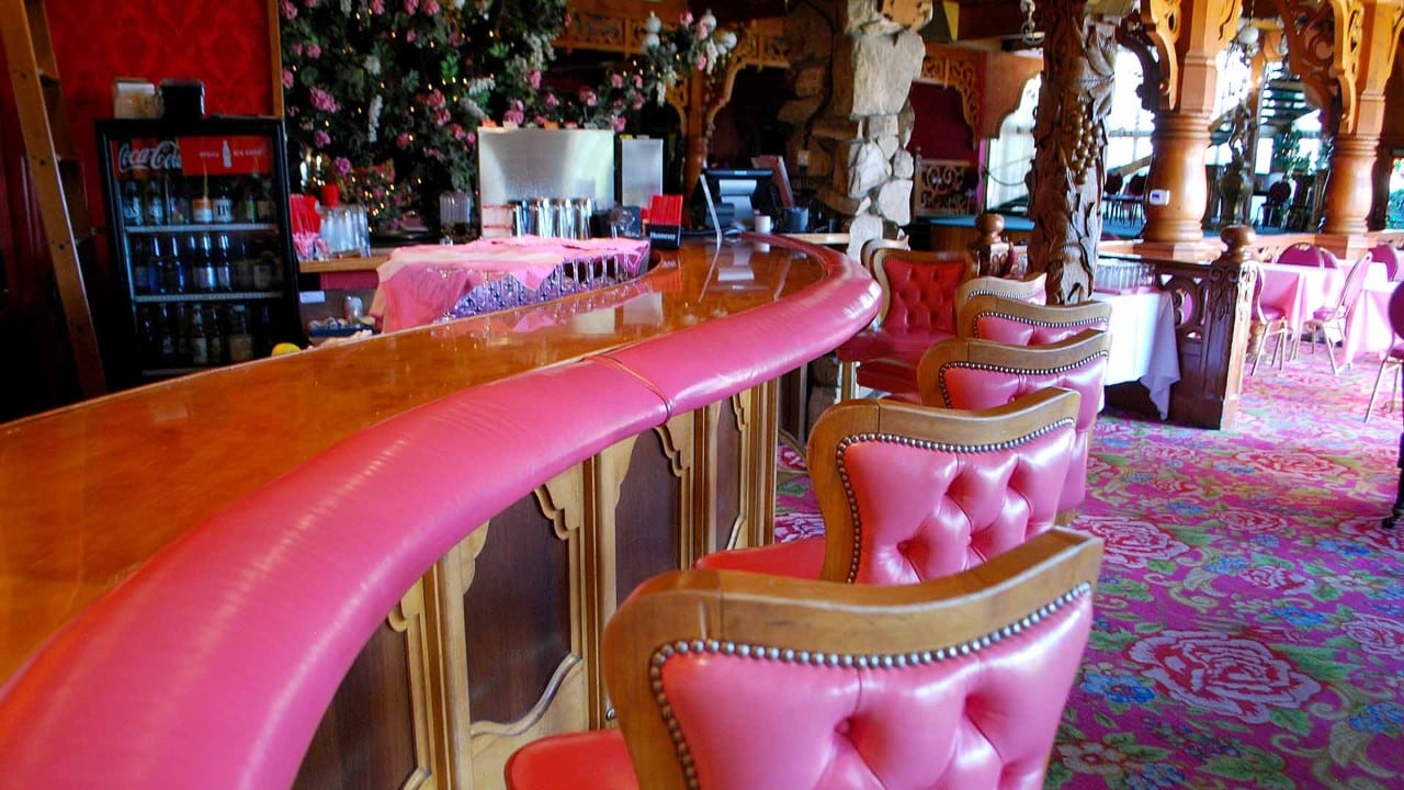 Pink is the dominent color at the Inn's Silver Bar Cocktail Lounge.