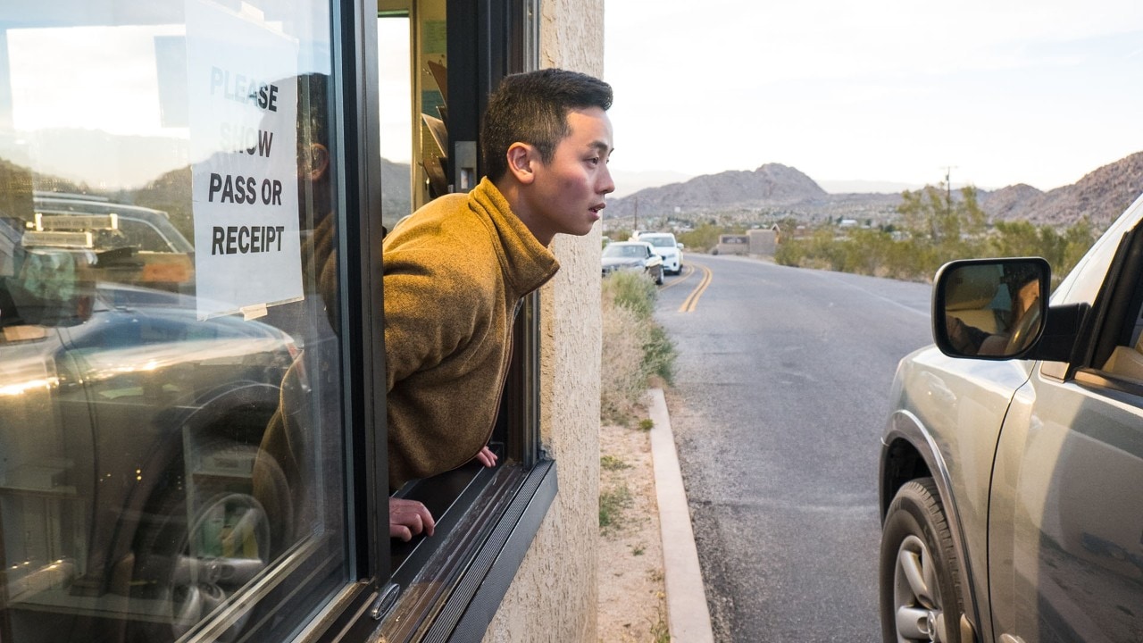 Trevor Wong answers questions from Joshua Tree National Park visitors.