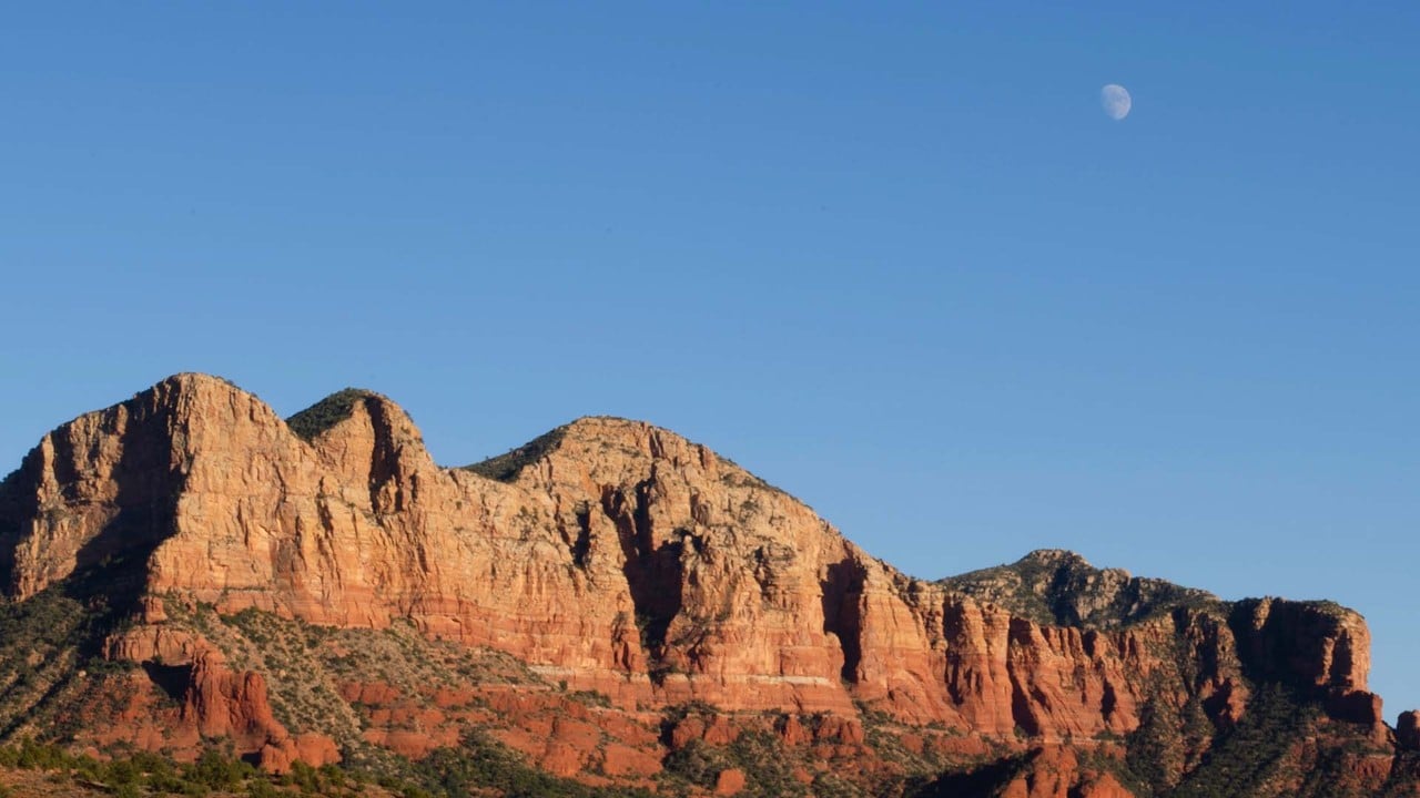 Sedona's red rocks are especially beautiful at sunrise and sunset when the warm light brings out shades of reds.