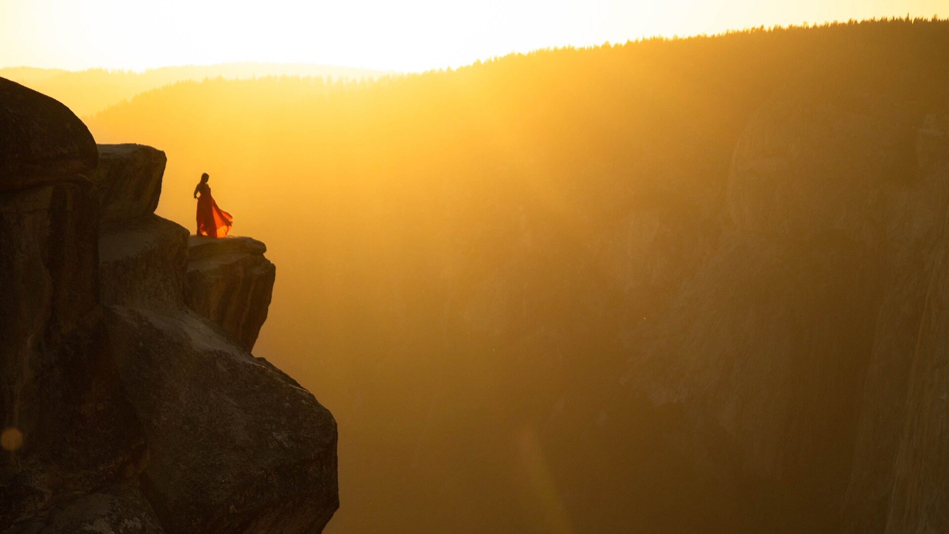 The sun sets at Taft Point in Yosemite National Park. The overlook is named for the 37th president who visited in 1909.