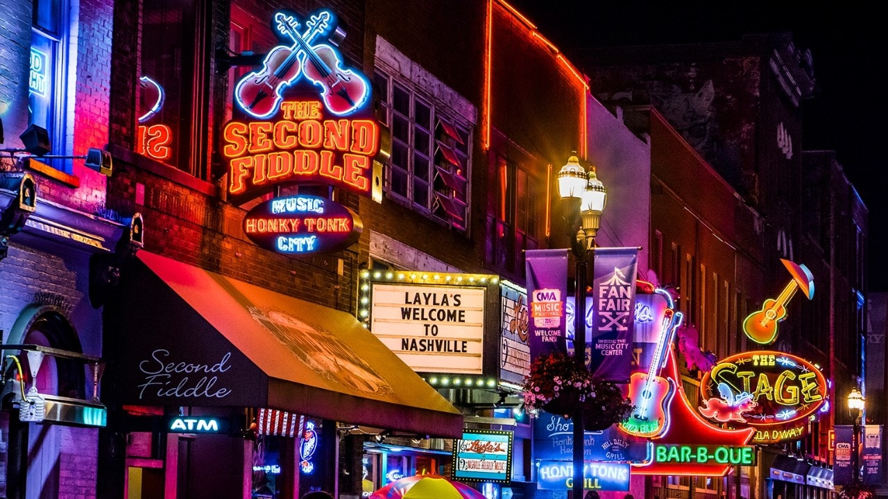 broadway in nashville