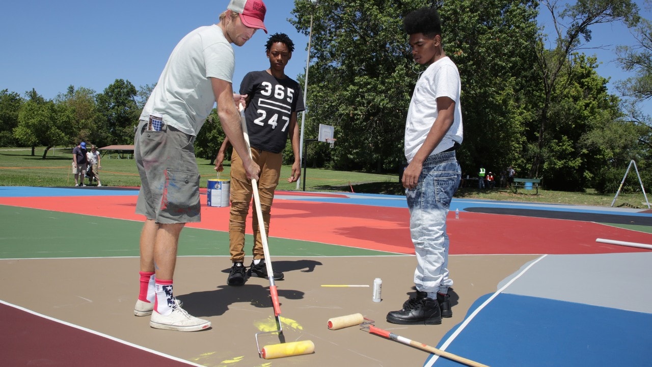 Volunteers help bring the court to life.
