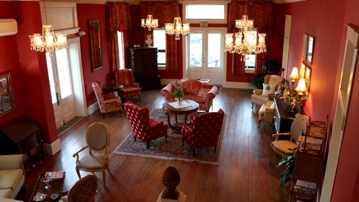 Cruising the Natchez Trace Parkway Pursuits with Enterprise