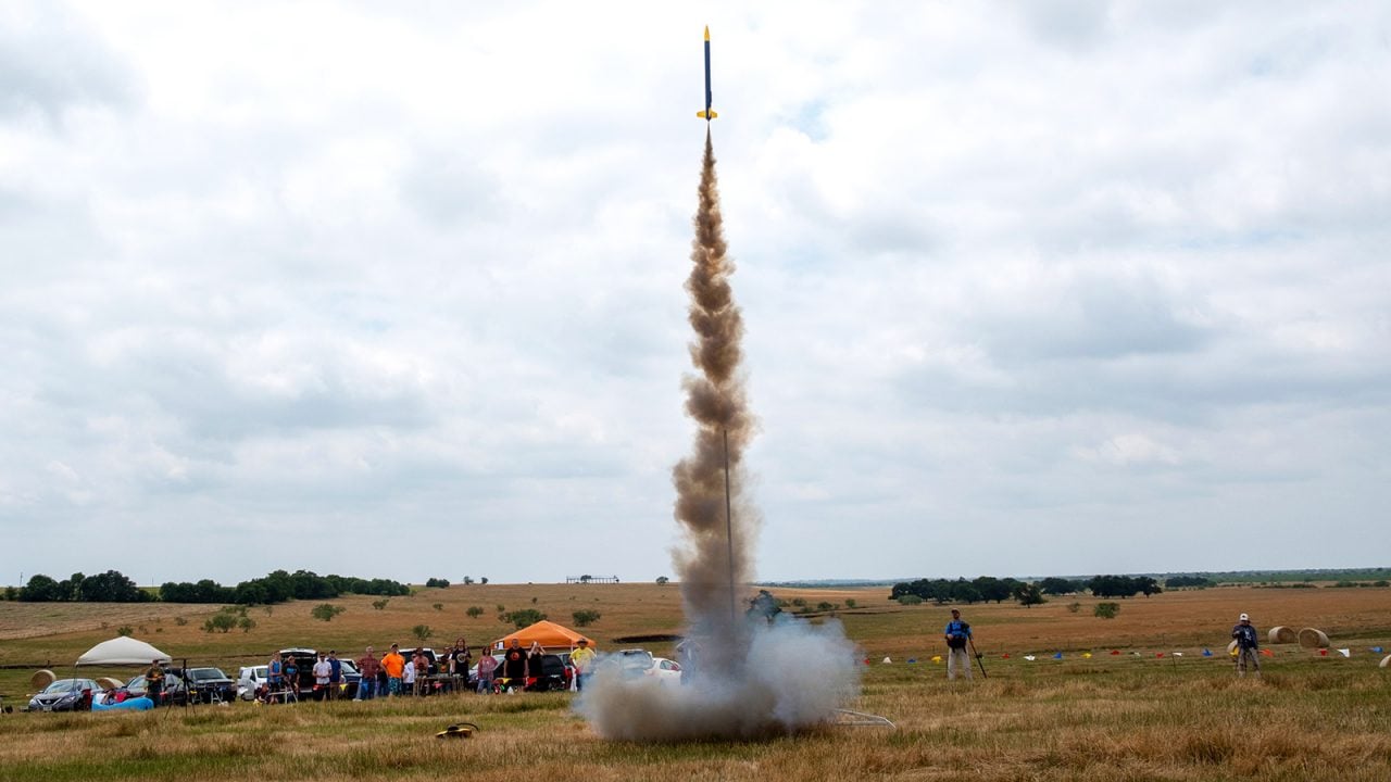 The bigger the rocket, the bigger the smoke trail. Alex’s rocket takes flight. 